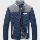 "Arden™ | Potovalna Jakna" can be rewritten as "Arden™ | Travel Jacket".