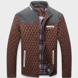 "Arden™ | Potovalna Jakna" can be rewritten as "Arden™ | Travel Jacket".