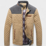 "Arden™ | Potovalna Jakna" can be rewritten as "Arden™ | Travel Jacket".