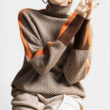 Teja – Elegantni pulover z vzorcem ribje kosti