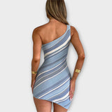 Kira - Trendy Mini Obleka na En Rame